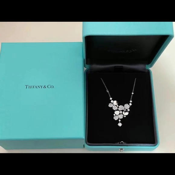 Tiffany limited paper flowers necklace - Picture 2 of 4